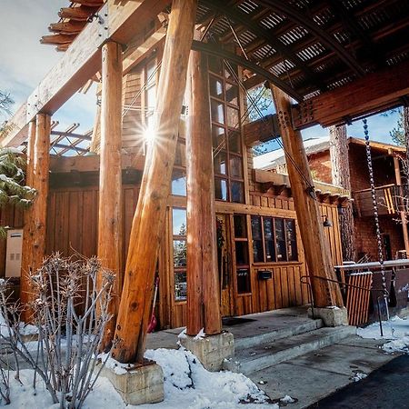 Gravity Haus Truckee-Tahoe Hotel Exterior photo