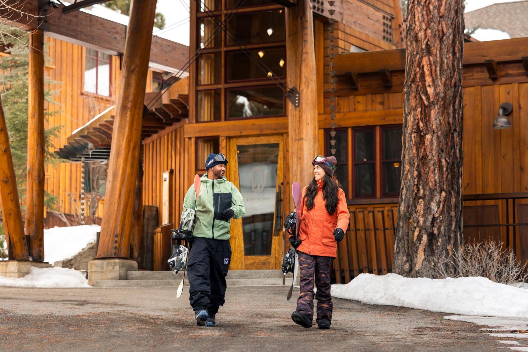 Gravity Haus Truckee-Tahoe Hotel Exterior photo